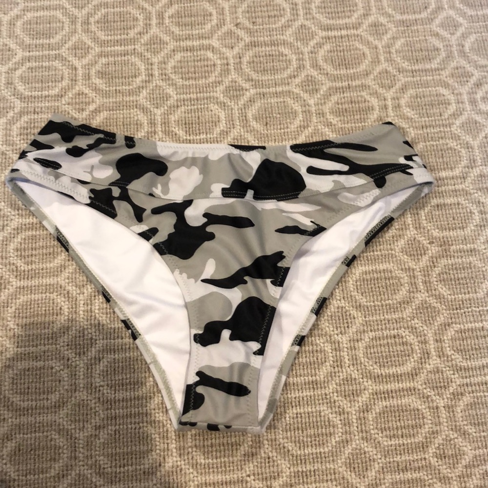 High waisted bottoms